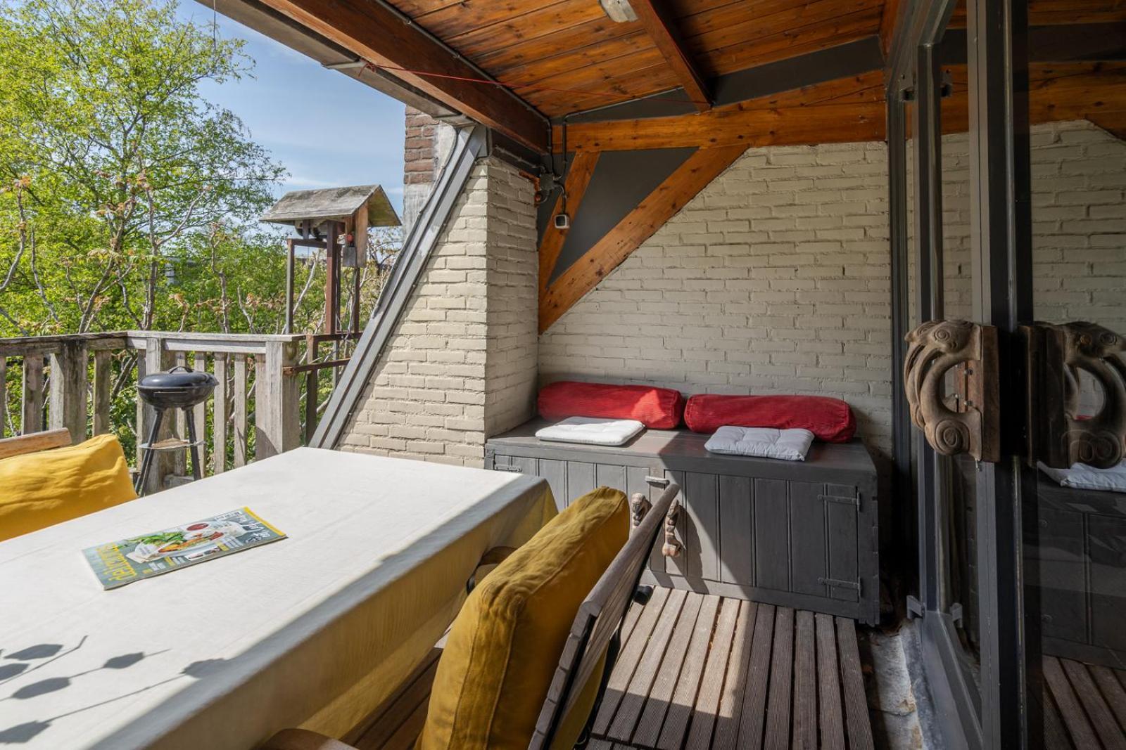 Huis Met De Leeuwenkoppen Dieren Exterior foto